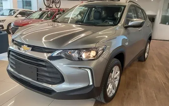 Chevrolet Tracker 2024 negro